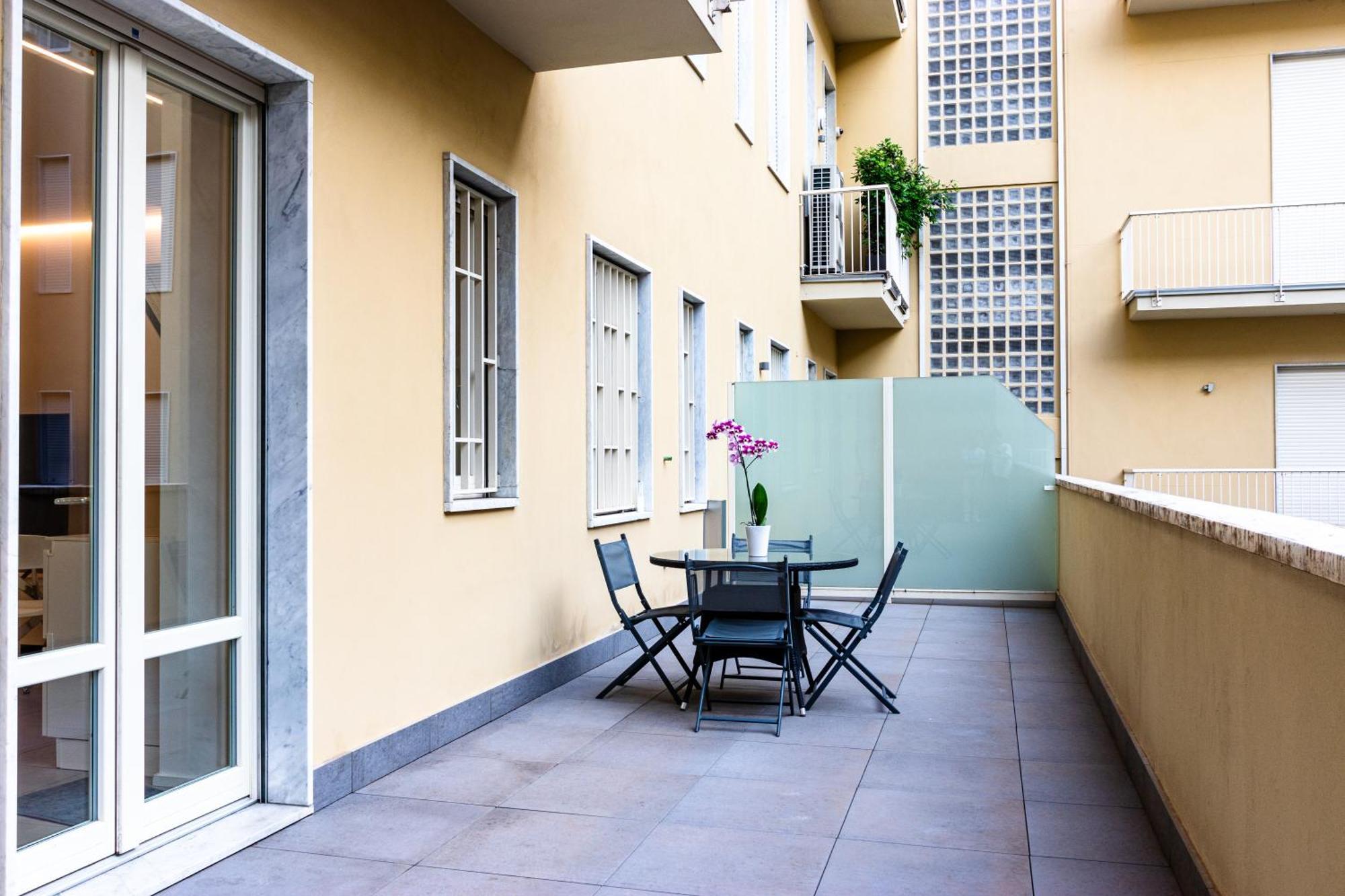 White Roma - Elegant And Comfortable Turin Extérieur photo